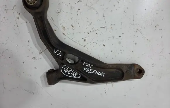 Fiat Freemont Front control arm 04766423