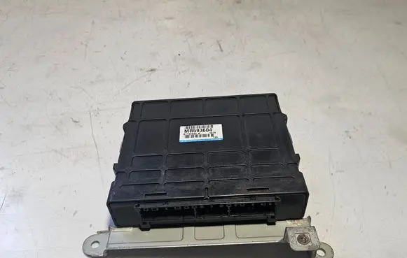 Mitsubishi Pajero Gearbox control unit/module MR593604