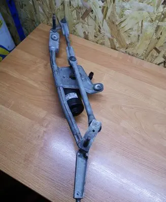 Volvo S60 Front wiper linkage and motor 09151848