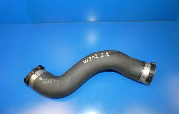Mercedes-Benz E W212 Intercooler hose/pipe A2125230000