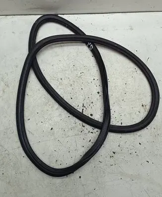 Audi A3 S3 8V Front door rubber seal 