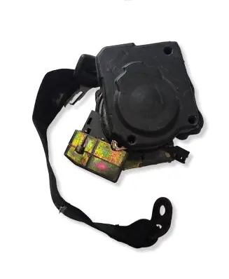 Audi A4 S4 B5 8D Rear seatbelt 193857737 00024204