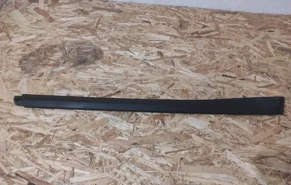 Mercedes-Benz GLC X253 C253 Side skirt front trim 9Y0853539