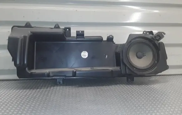 Audi A6 S6 C6 4F Front door speaker 4F0035381B
