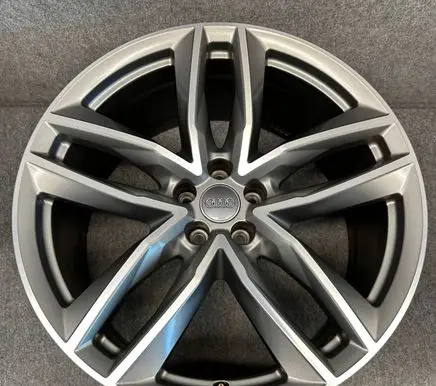Audi Q7 4M R21 alloy rim 4M0601025T