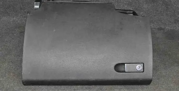 Mercedes-Benz C W204 Glove box A2046800091