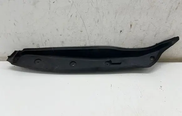 Mercedes-Benz GLA W156 X156 Fender end trim A1568890225