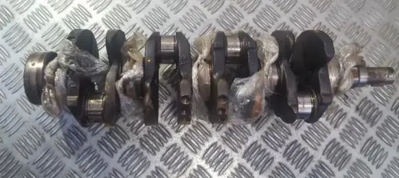 Toyota Carina A60 Crankshaft 