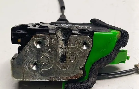 KIA Ceed Front door lock 81320A2020U2 81320A2020