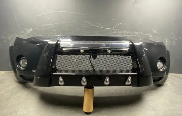 Mitsubishi Outlander Front bumper 6400A422