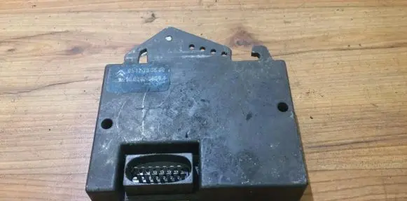 Citroen Xantia Airbag control unit/module 9612783680 10020200594