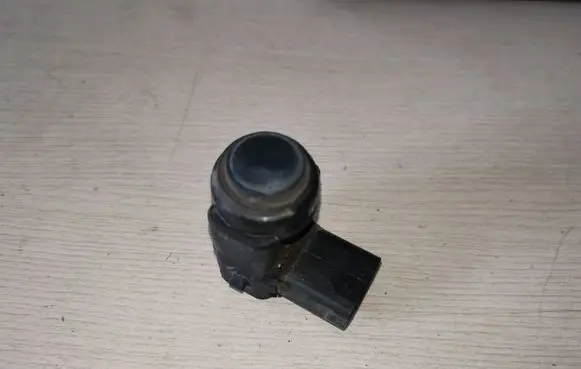 Volkswagen Golf V Parking PDC sensor 1U0919275 0263003187