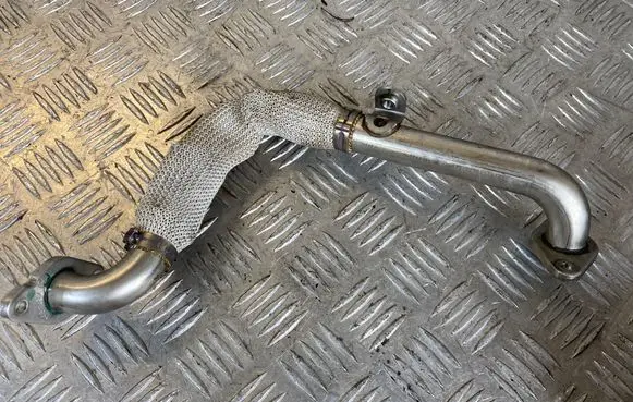 BMW 3 E90 E91 EGR valve line/pipe/hose 7574954