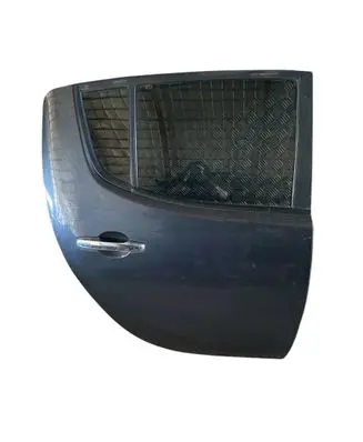 Mitsubishi L200 Rear door