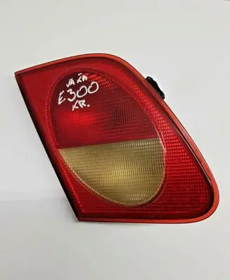 Mercedes-Benz E W210 Tailgate rear/tail lights A2108200964 nr2989