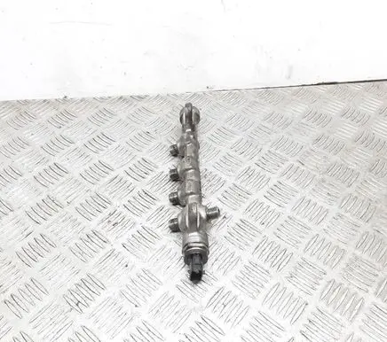 Fuel main line pipe