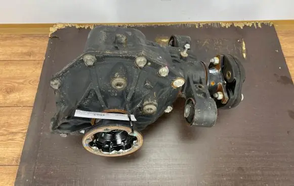 Chevrolet Camaro Rear differential 84080681
