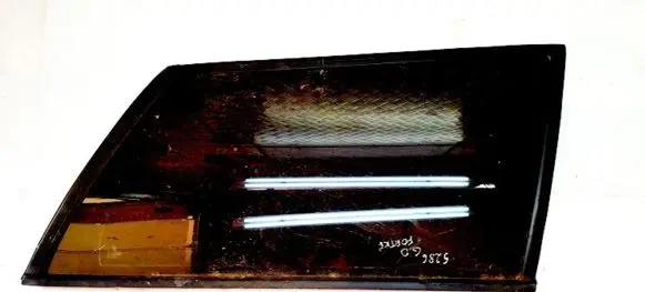 Volkswagen PASSAT B3 Rear side window