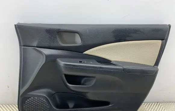 Honda CR-V Front door card panel trim 
