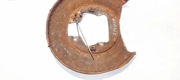 Volvo XC70 Rear brake disc plate dust cover 