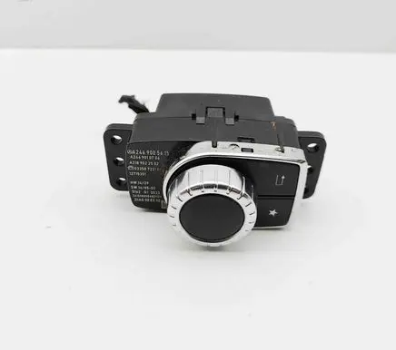 Mercedes-Benz CLA C117 X117 W117 Head unit multimedia control A2469005615 A2469010706