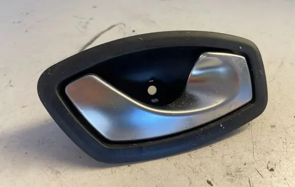 Renault Megane III Front door interior handle 806700005R
