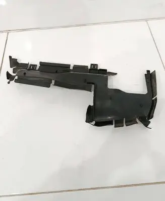 Audi A4 S4 B9 Intercooler air guide/duct channel 8W0121284 602651