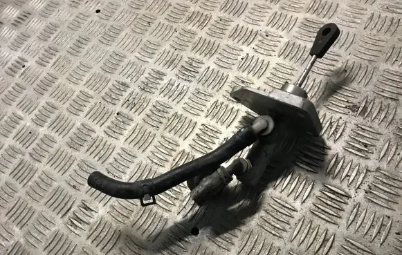 KIA Sportage Clutch master cylinder