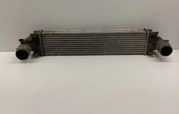 Volvo V70 Intercooler radiator 31338474 31303974