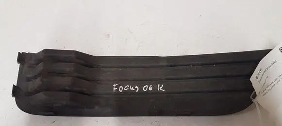 Ford Focus Front bumper lower grill 4M5119953BE