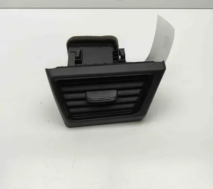 Nissan Leaf II (ZE1) Dashboard air vent grill cover trim EA825312100 687605SA0B