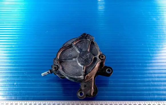 Ford S-MAX Vacuum pump D1651C2