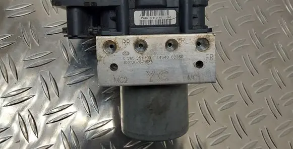Toyota Auris 150 ABS Pump 4454002350