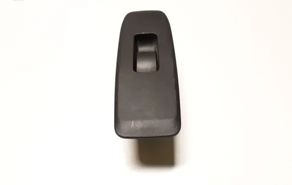Mitsubishi Pajero Electric window control switch 8608A007 C8DD397M