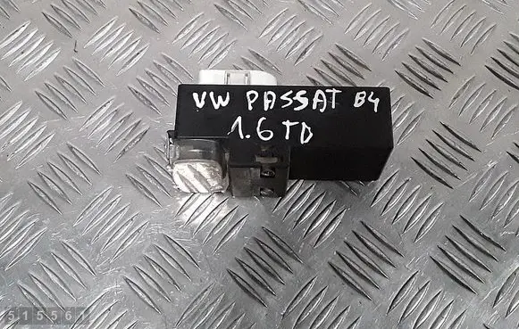 Coolant fan relay