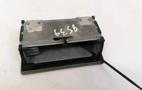 Mercedes-Benz E W210 Car ashtray