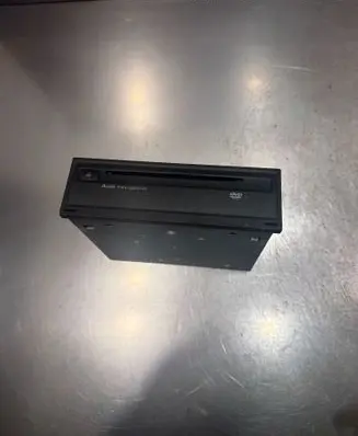 Audi A6 S6 C6 4F Navigation unit CD/DVD player 4E0919887C 6305FK057606 4E0910887L
