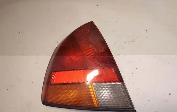 Mitsubishi Carisma Rear/tail lights 29210102