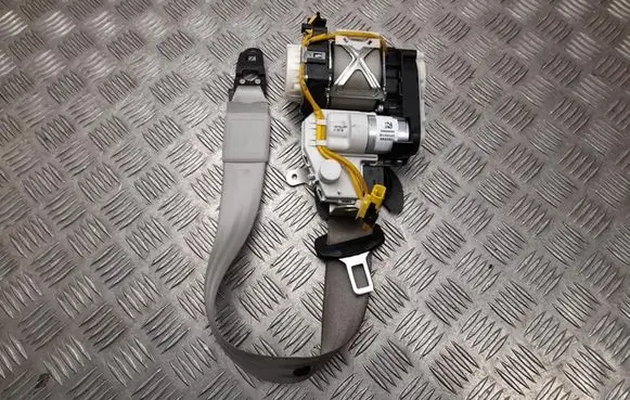 Audi A7 S7 4G Front seatbelt 4G8857705C