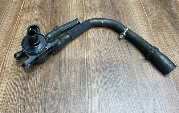 Jaguar F-Pace Oil breather separator H4P38K586AE H4P38B159AF