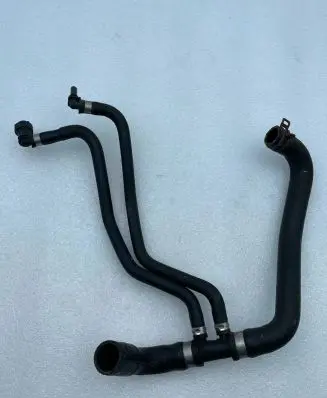 Mercedes-Benz SL AMG R231 Engine coolant pipe/hose A1668303900