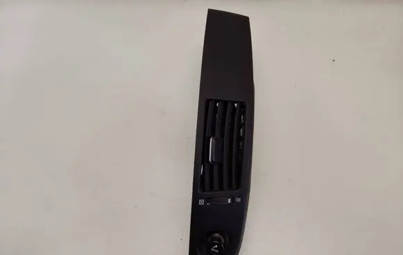 Toyota Corolla Verso E121 Dash center air vent grill 6556444010