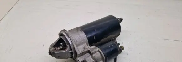 Audi A4 S4 B7 8E 8H Starter motor 0001109065