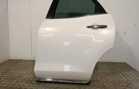 Mazda CX-7 Rear door 