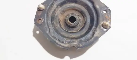 Coil spring mount