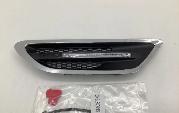 BMW 5 F10 F11 Front fender indicator light 1225478