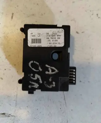 Skoda Octavia Mk2 (1Z) Steering angle sensor 00203500