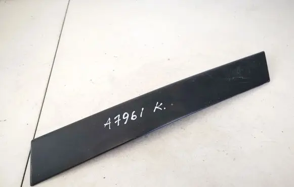 Audi A4 S4 B5 8D Front door glass trim molding 8d9853377b