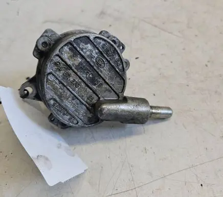 Mercedes-Benz Sprinter W906 Vacuum pump A6112300265
