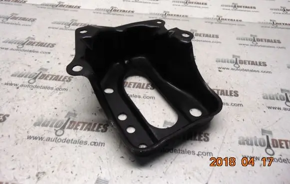 Toyota Avensis T250 Battery bracket 